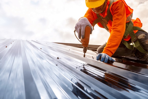 Roofing Contractor Reviews: Why They Matter