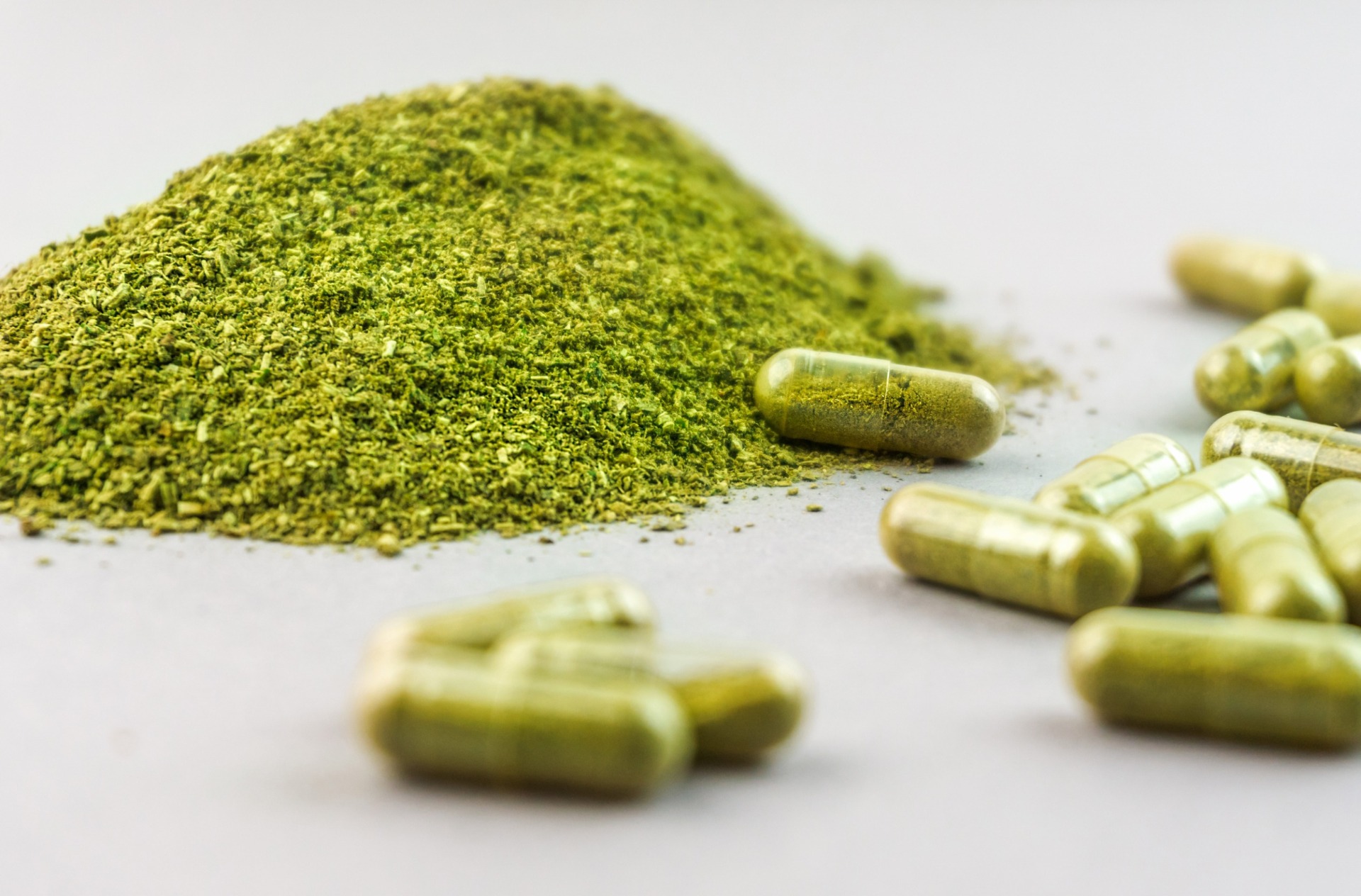 Trainwreck Kratom Is It Right for You? Pros and Cons