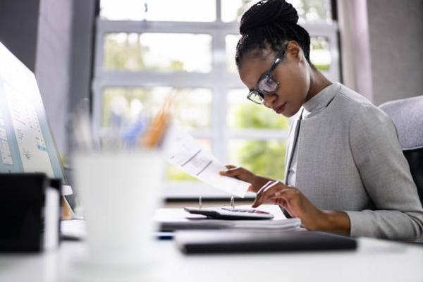 How Financial Advisors Can Help You Plan for Major Life Events