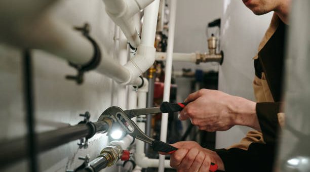 Expert Plumbing Solutions with HelloPlumbing