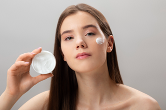 Ghee-Based Moisturizers for Sun-Damaged and Tanned Skin